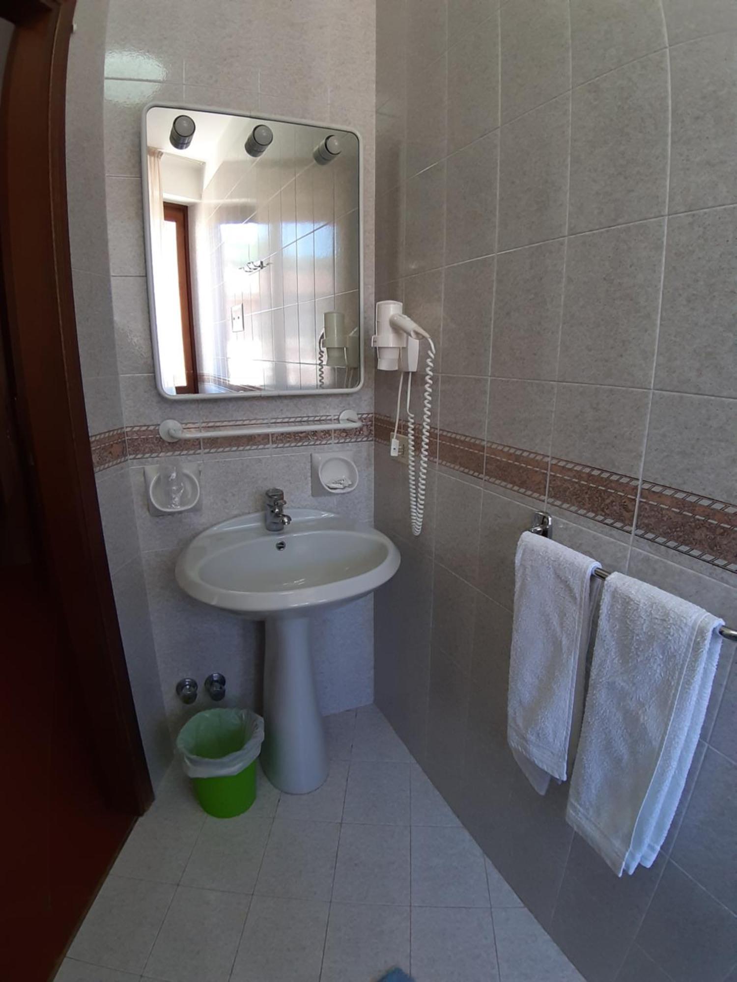 Hotel Ristorante Centrale Vestone Cameră foto